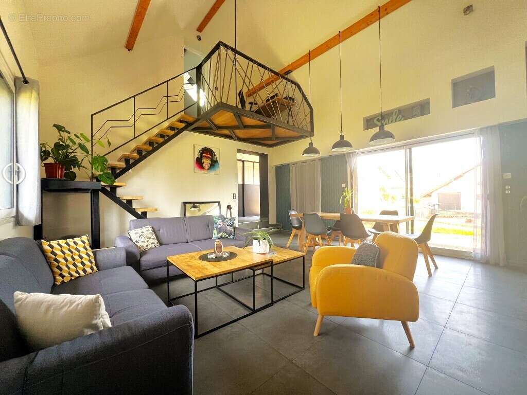 Maison à SAINT-EUSEBE