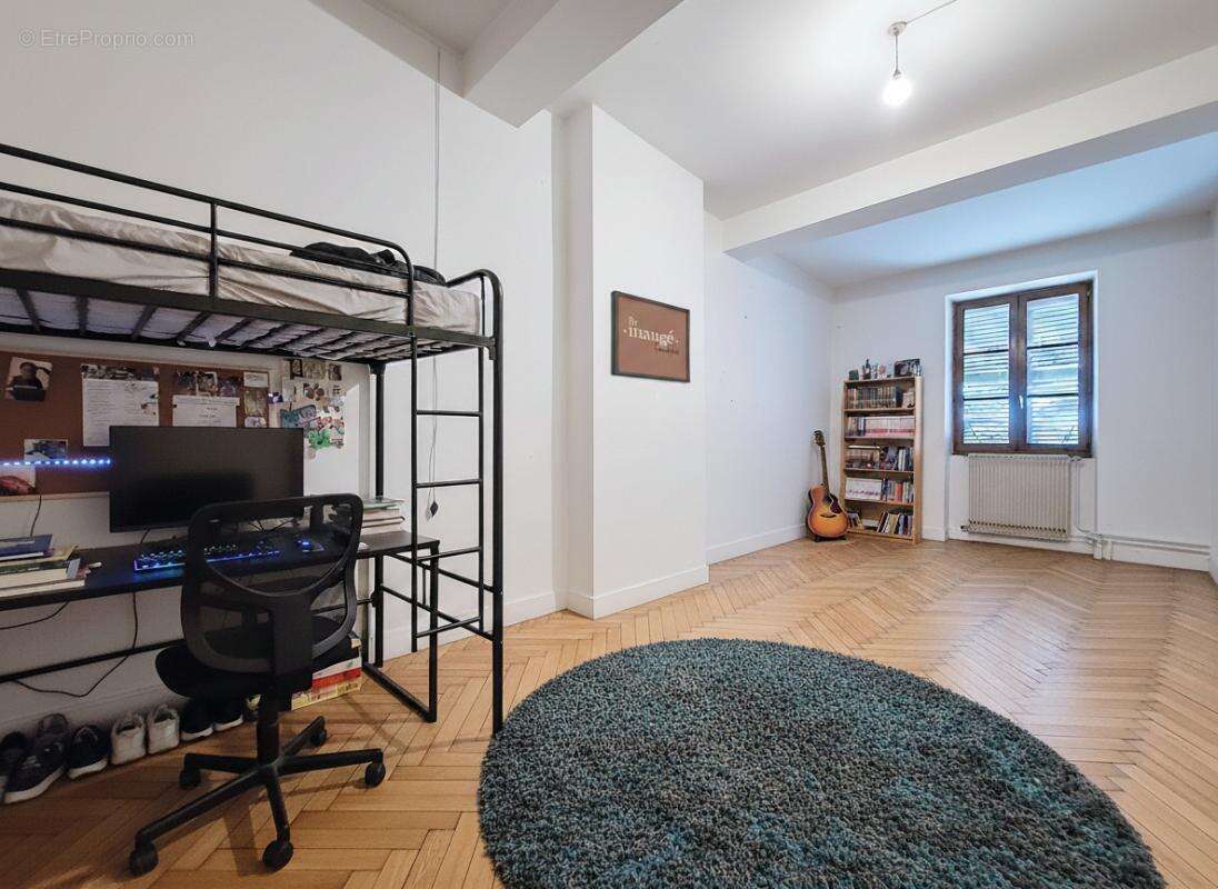 Maison à OYTIER-SAINT-OBLAS