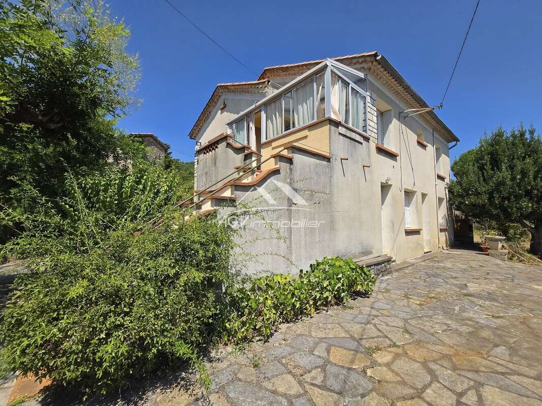 Maison à SAINT-MARTIN-DE-VALGALGUES