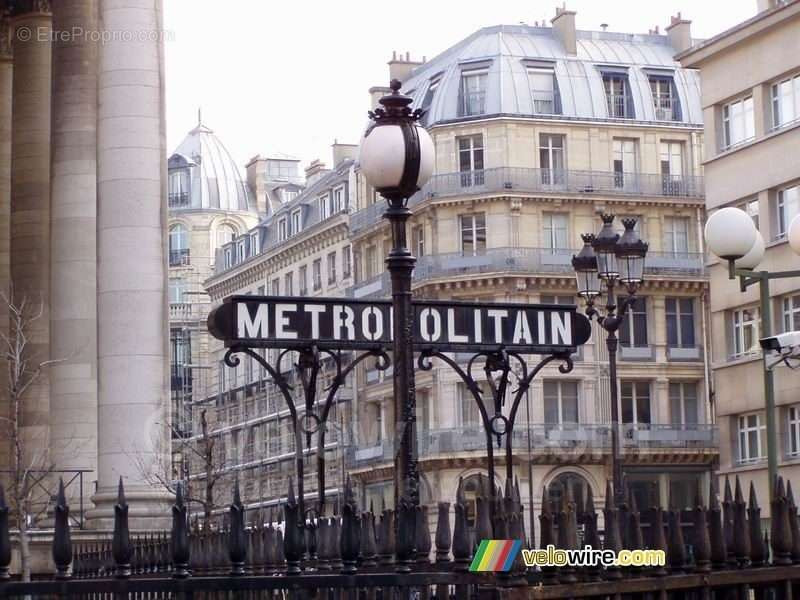 60 m² à Paris-2e  - photo 2