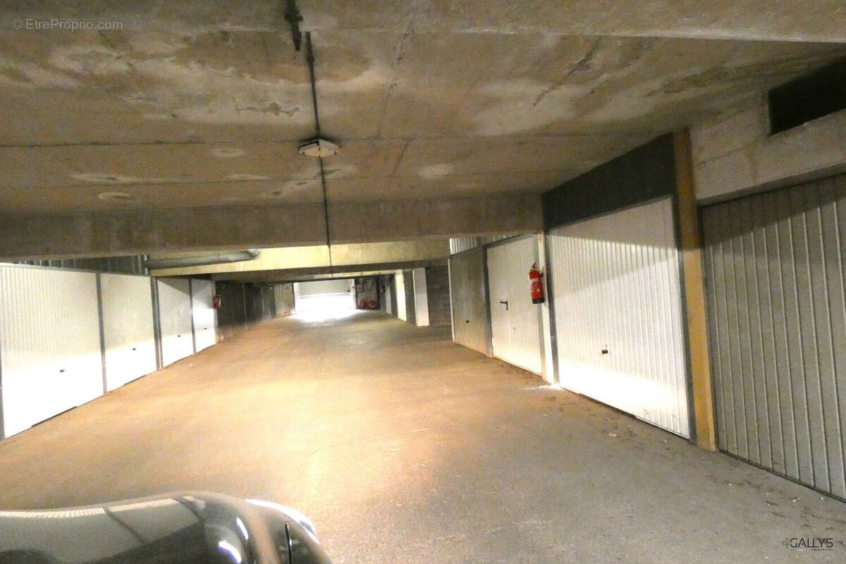 Parking 12 m² à Thionville  - photo 2