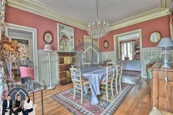 Maison à NOGENT-LE-ROI