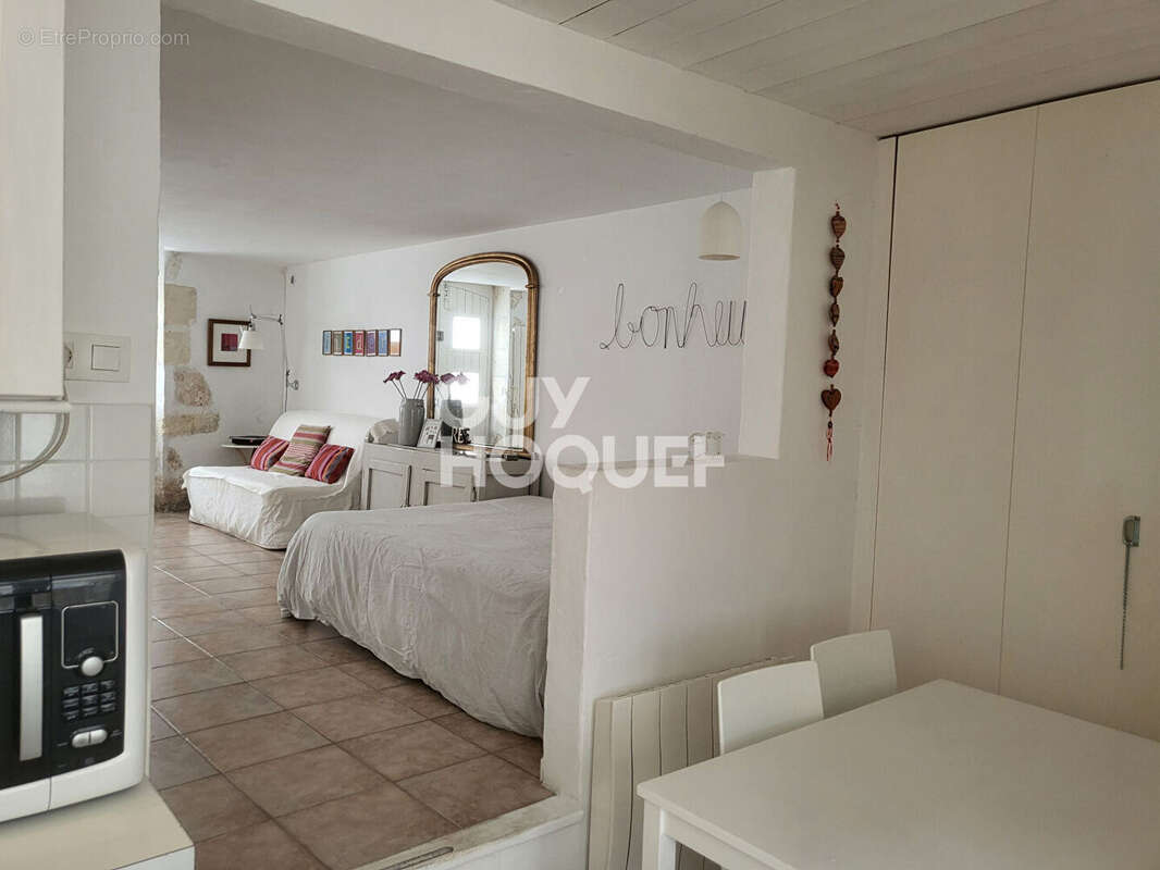 Appartement à LA FLOTTE