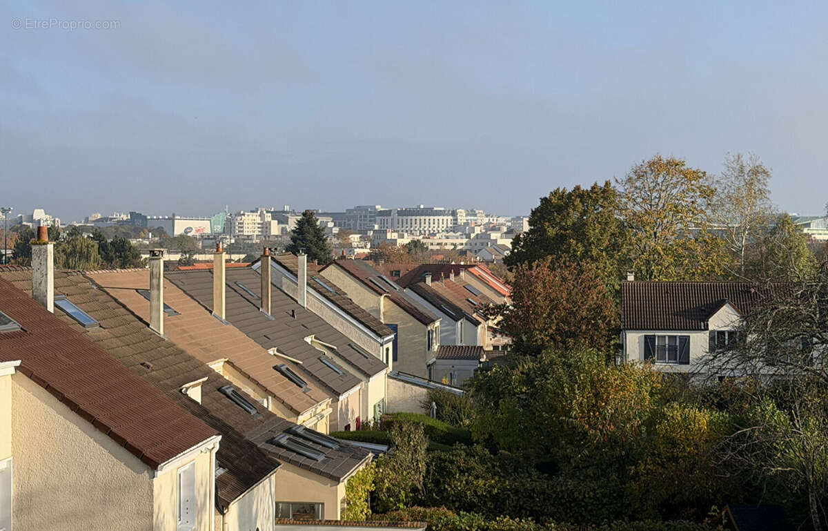 Appartement à MONTIGNY-LE-BRETONNEUX