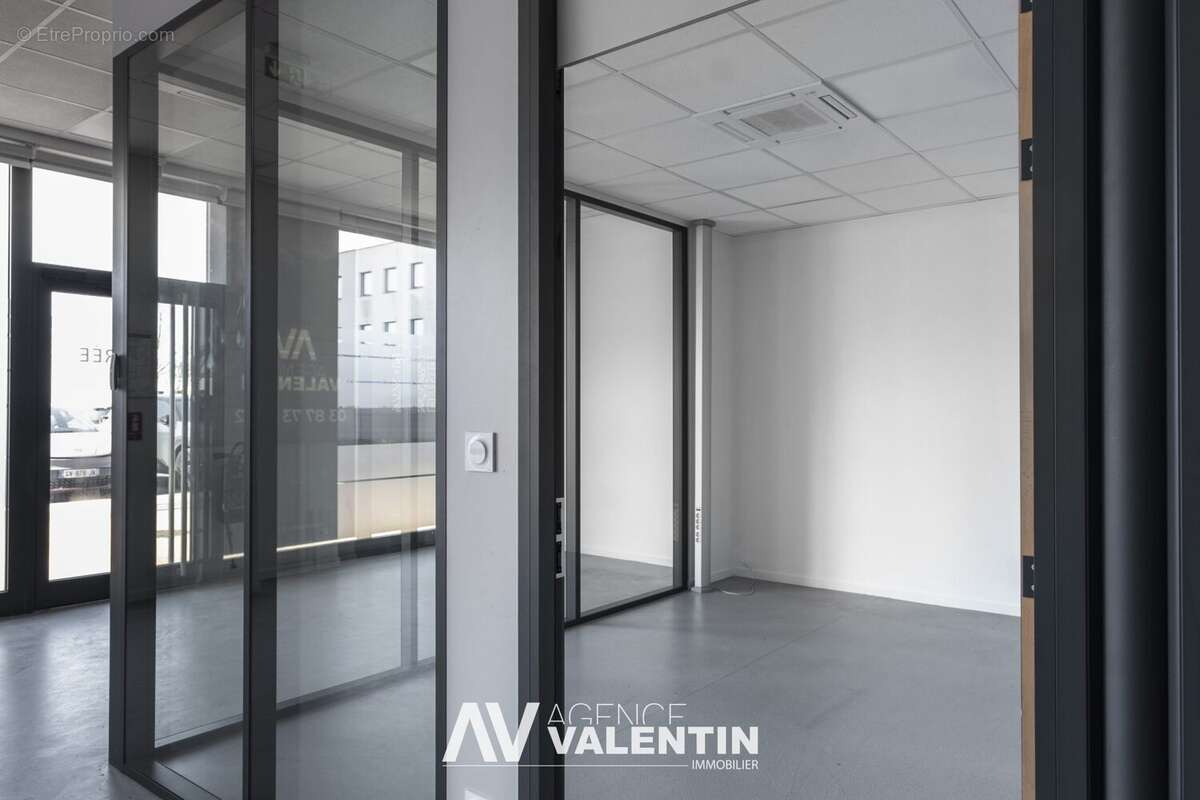 Commerce à ARS-LAQUENEXY