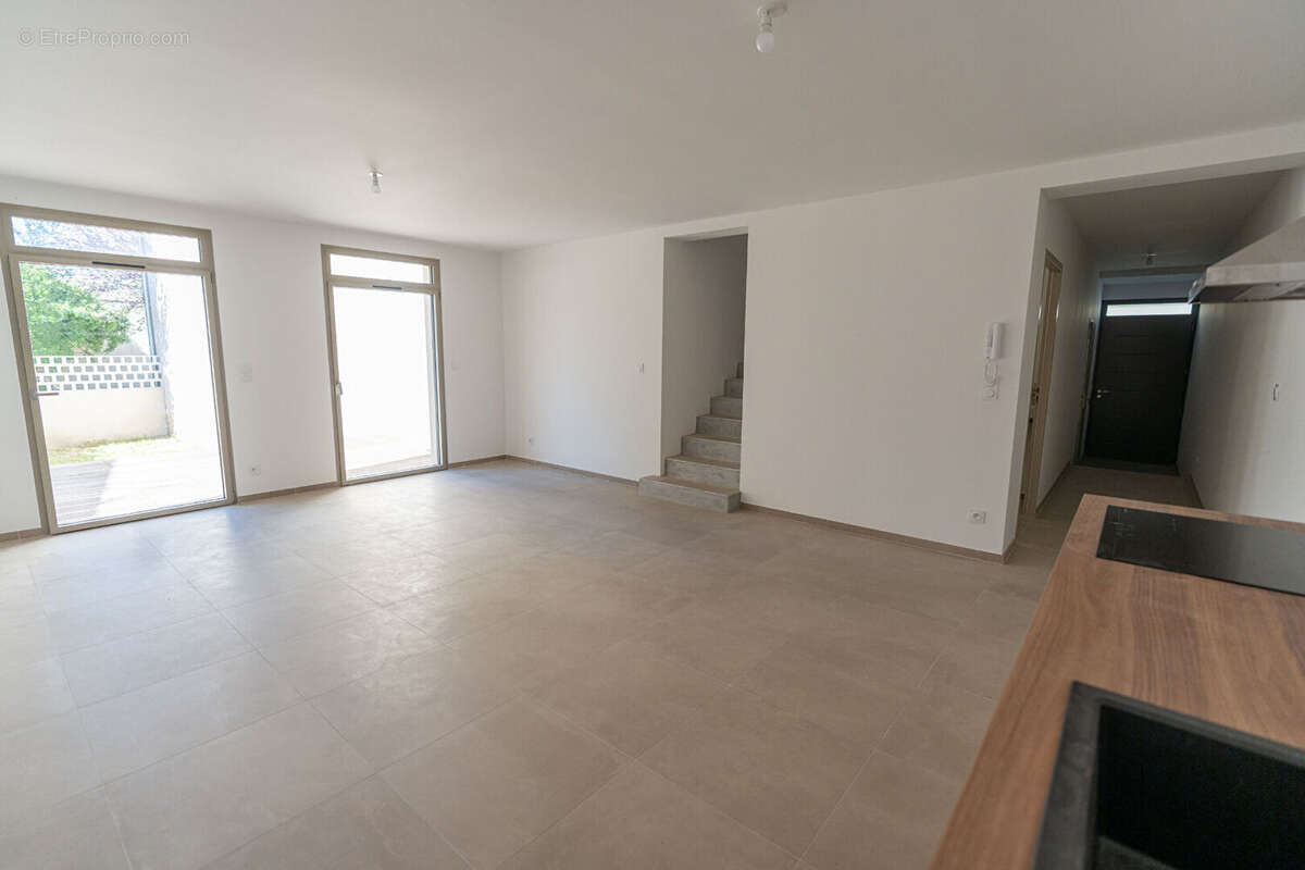 Maison à NIMES