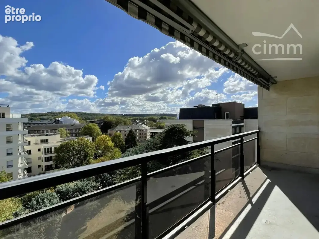 Vue panoramique pour ce T4 avec loggia dans résidence recherchée - photo 1