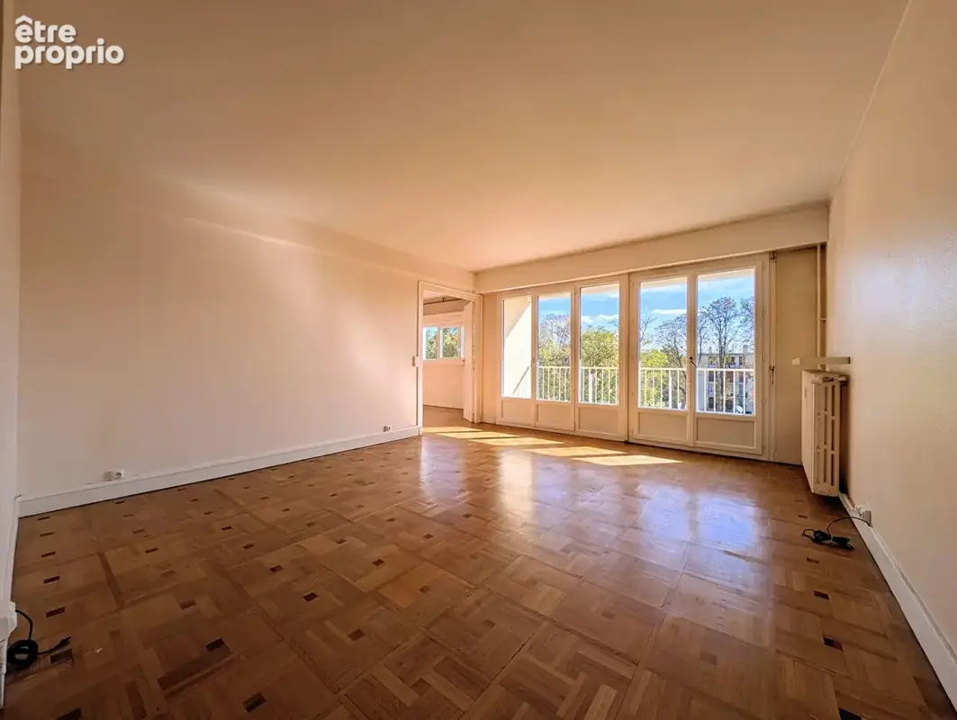 MAISONS-LAFFITTE - PARC - Appartement 4 pièces de 90 M² + balcons + parking et cave + Chambre - photo 2