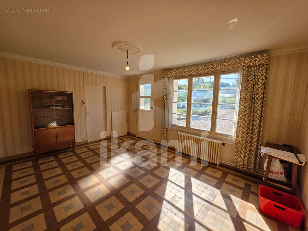 Découvrez un ensemble immobilier rare à Monthou-sur-Cher - photo 5