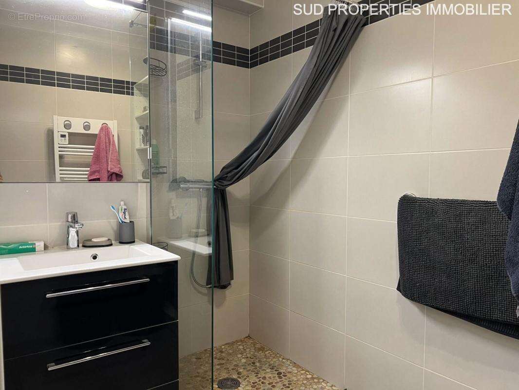 Appartement à SAINT-ESTEVE