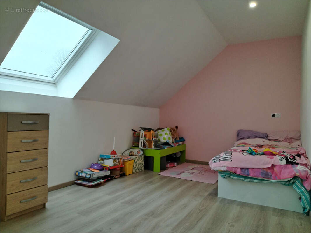 Maison à BOIS-DE-GAND