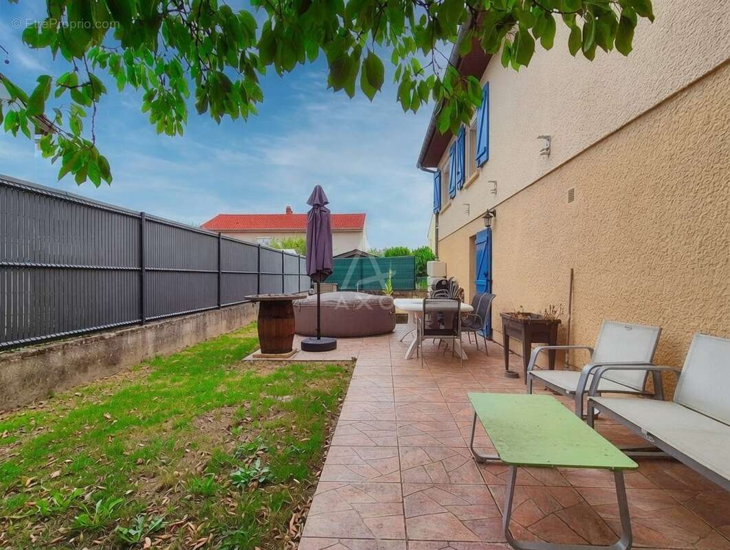 Maison 132 m² à Ennery  - photo 12
