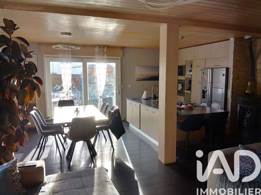 Photo 1 - Maison à HABERE-POCHE