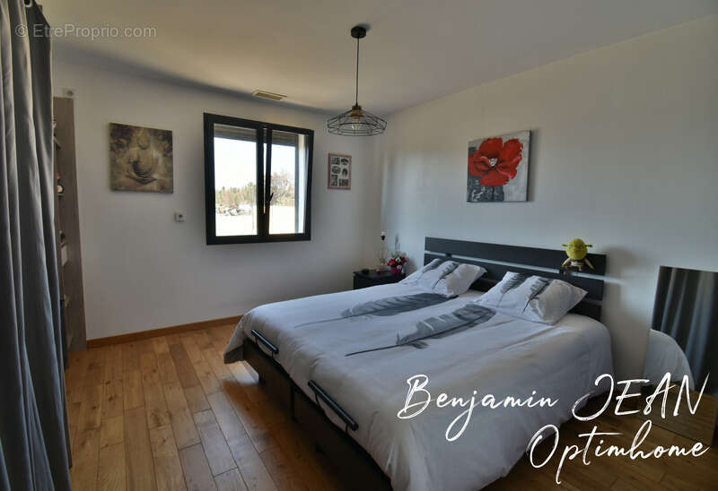 Maison à VILLENEUVE-LES-BEZIERS