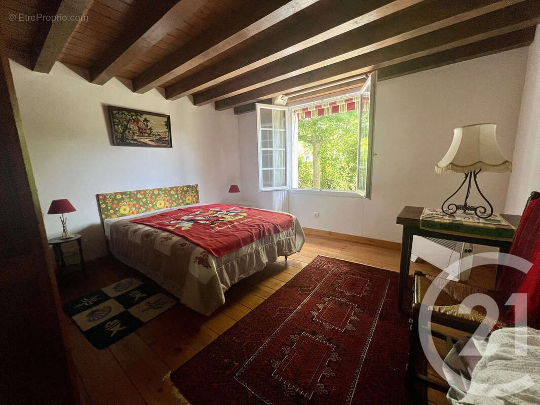 Maison à USTARITZ