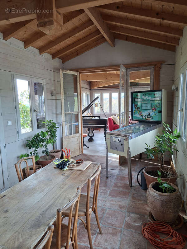 Maison à SAINT-PIERRE-DE-CLAIRAC