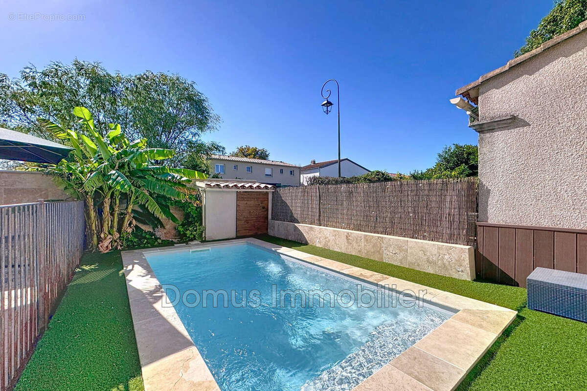 Maison à ALTHEN-DES-PALUDS