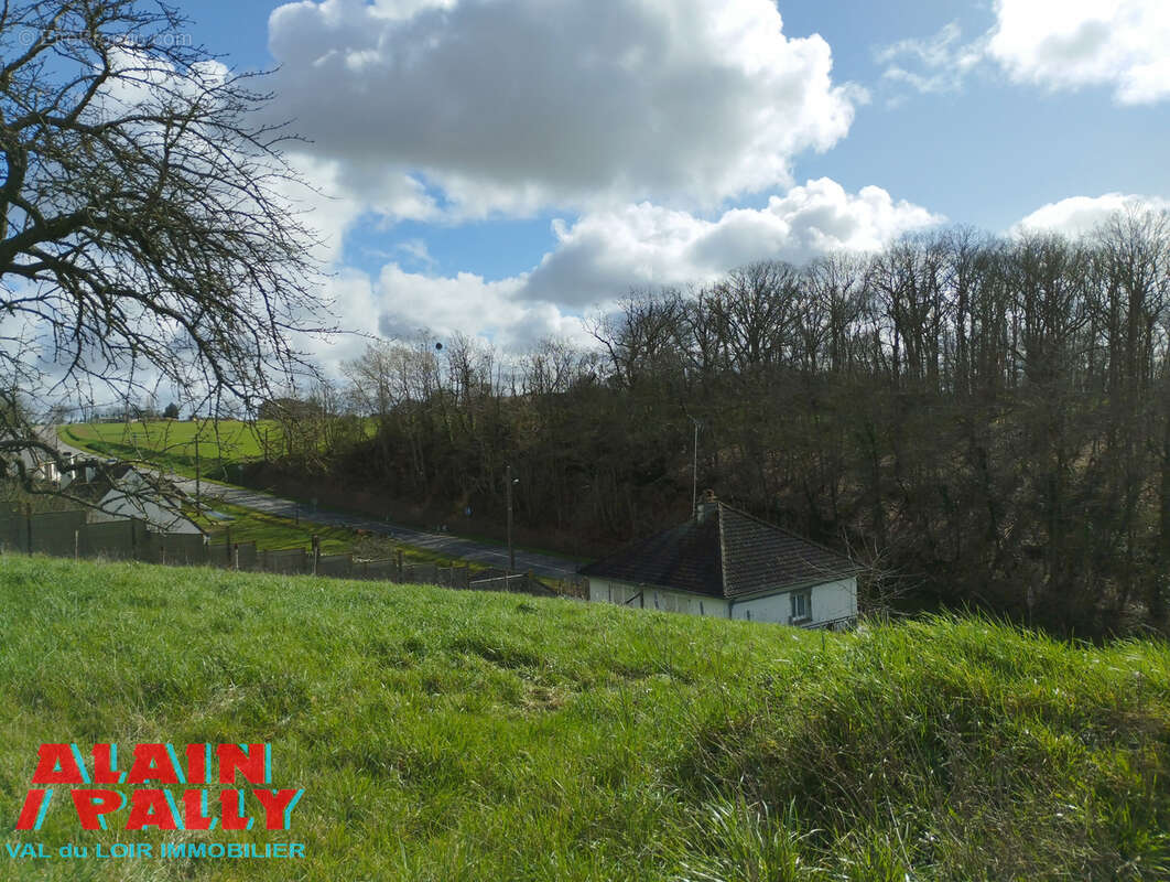 Terrain à CHATEAUDUN