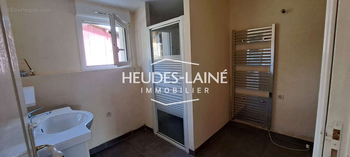 Maison à JUVIGNY-LE-TERTRE