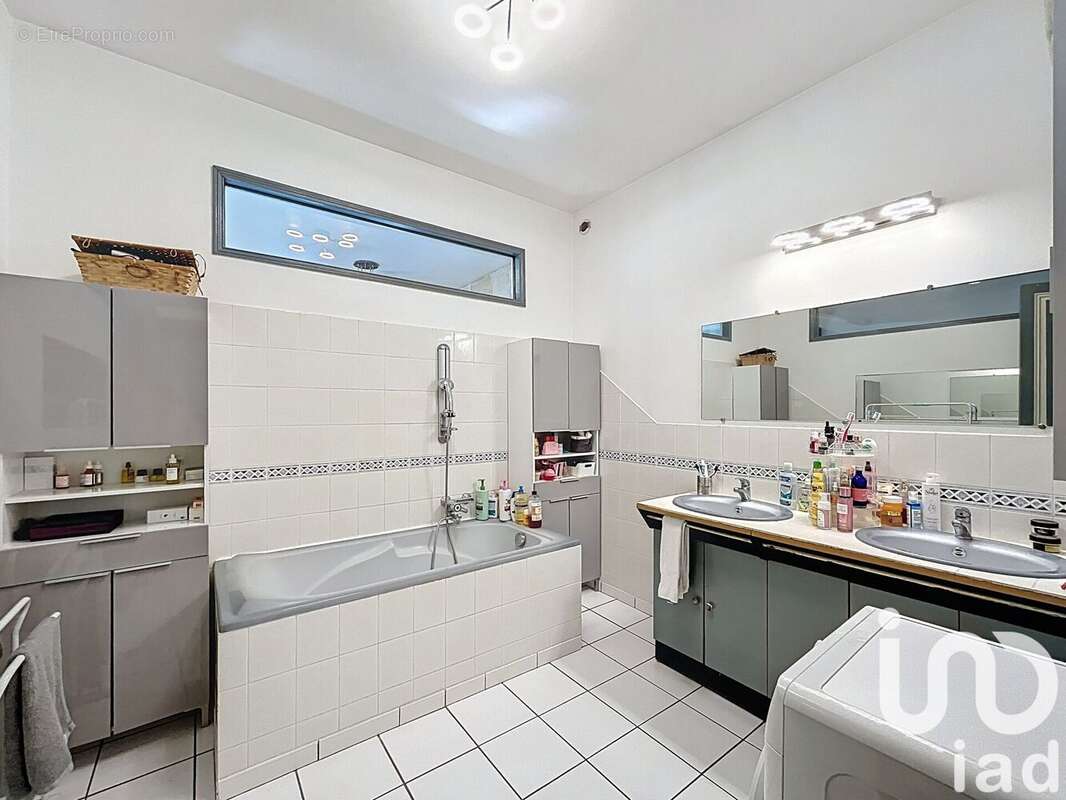 Photo 6 - Appartement à BORDEAUX