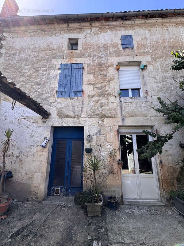 Maison à MAINE-DE-BOIXE