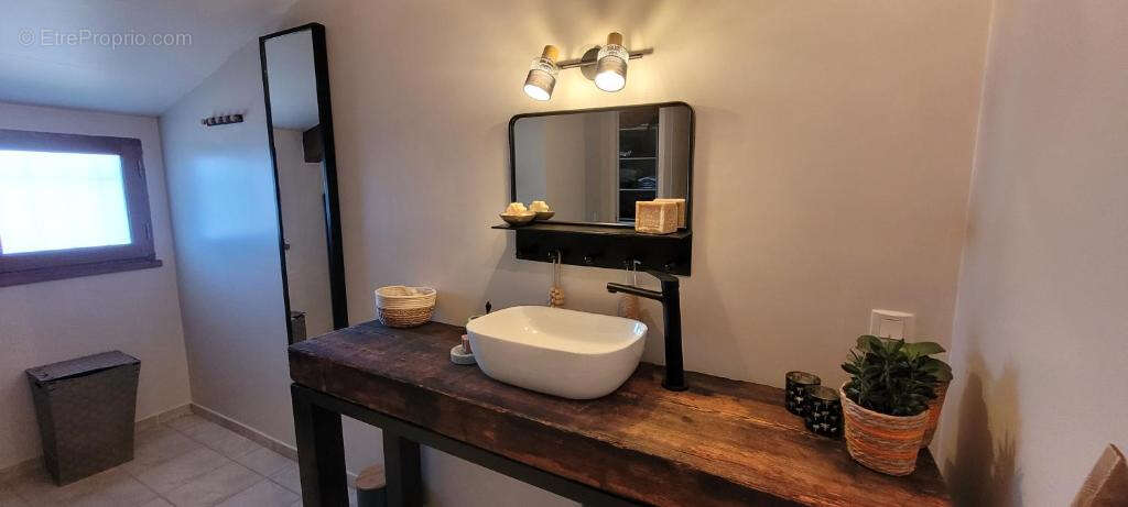 Maison à SAINT-CHRISTOL-LES-ALES