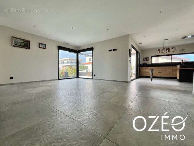 Maison à VILLELONGUE-DE-LA-SALANQUE