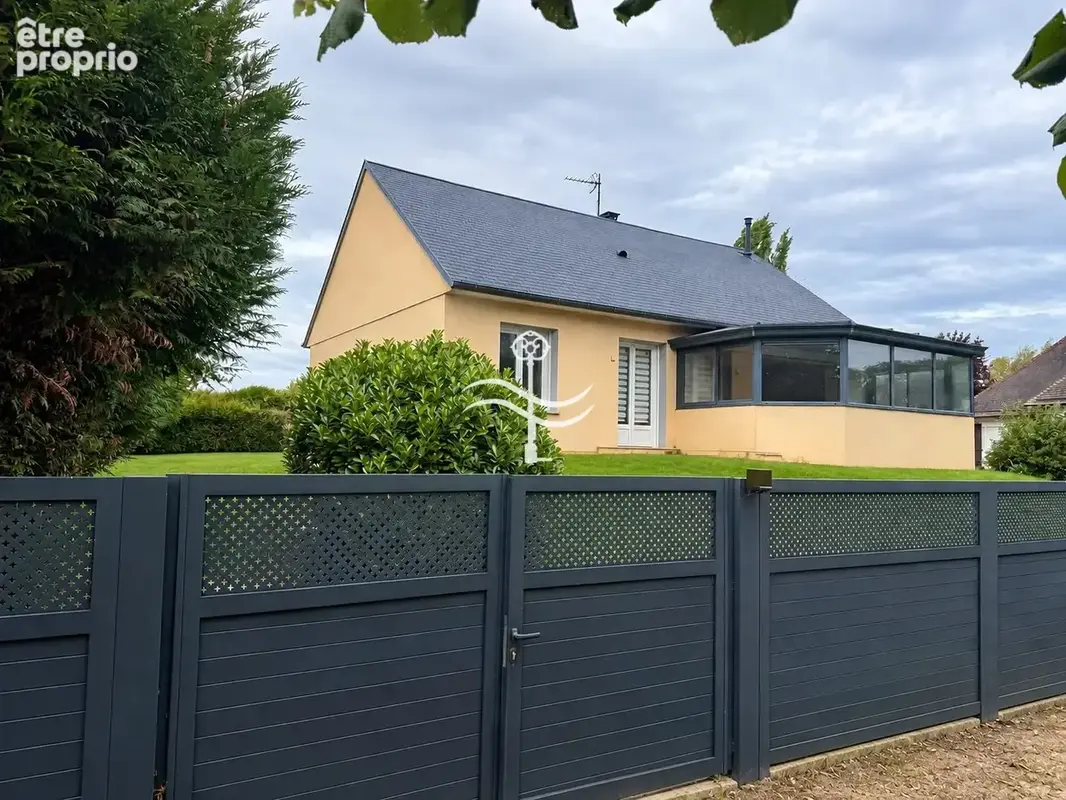 Maison à BIEVILLE-BEUVILLE