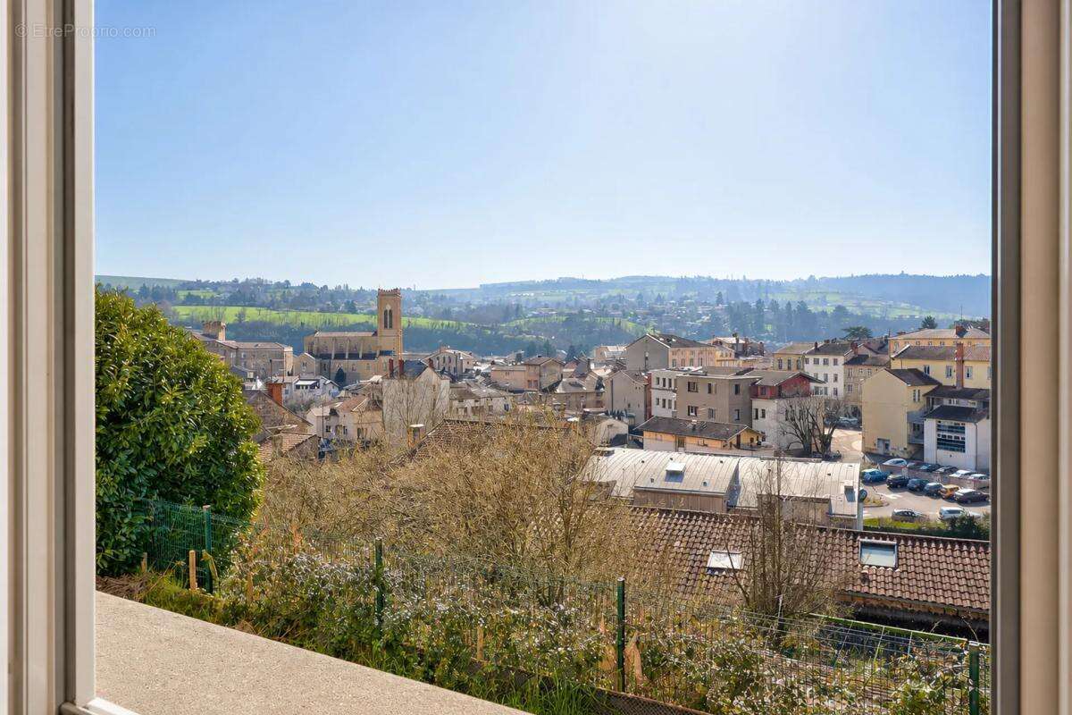 Maison à L'ARBRESLE