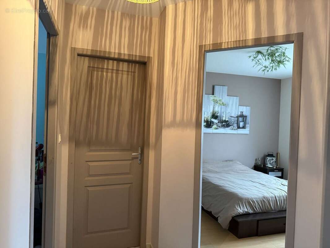 IMG7544 - Maison à SAINT-CHAMASSY