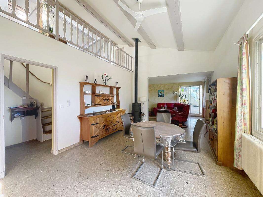 Maison à BEDARRIDES