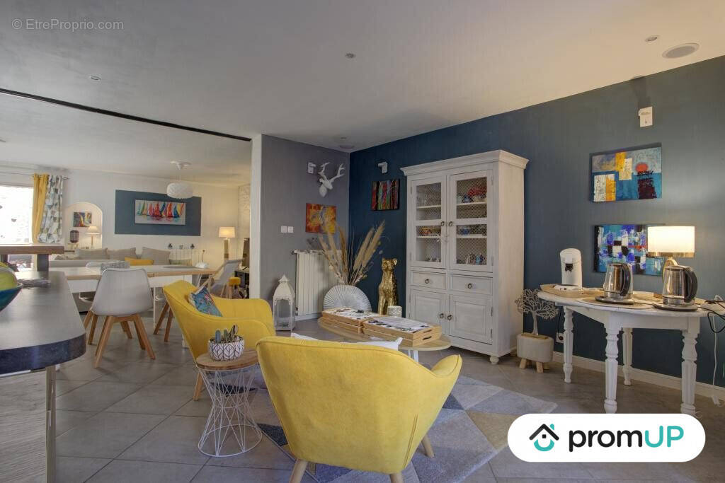 Maison à SAINT-HIPPOLYTE