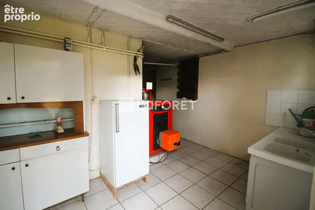 Maison d'environ 96.60m2 habitables aménagée sur 2  niveaux - Dépendance - Jardin clos - photo 13