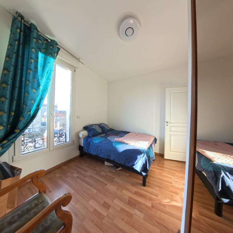 Maison à MAISONS-ALFORT