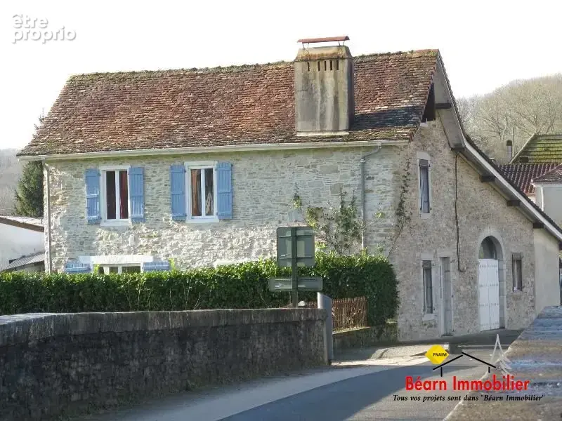 Maison 6 pièces 158 m² à vendre à L'hopital-D'orion (64270) - photo 2