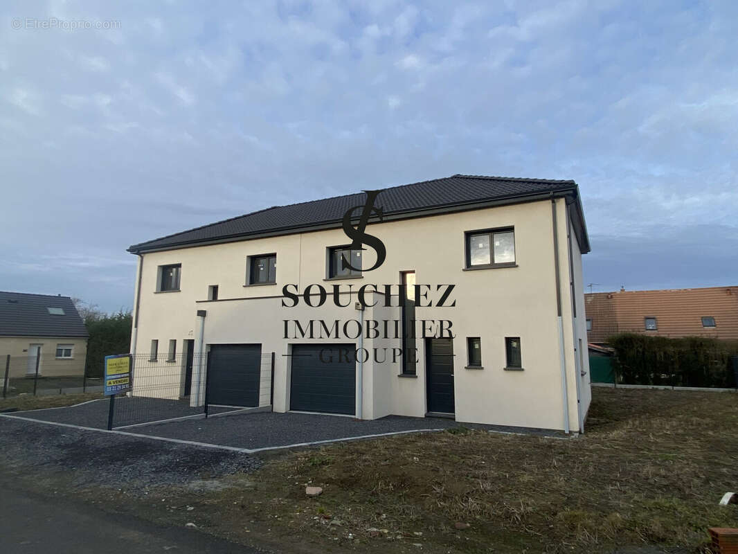 Maison à EVIN-MALMAISON