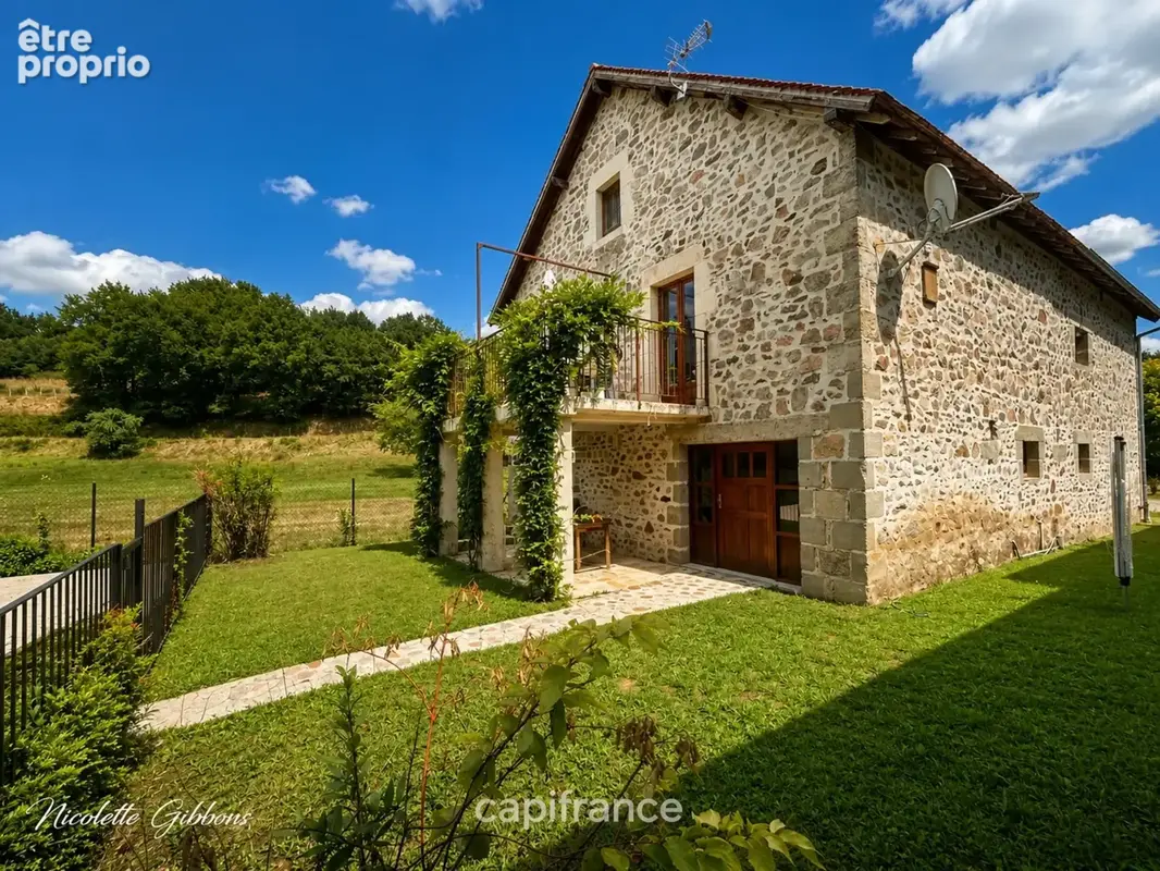 Gagnac-sur-Cère – Grange restaurée avec piscine et vue sur la campagne - photo 2