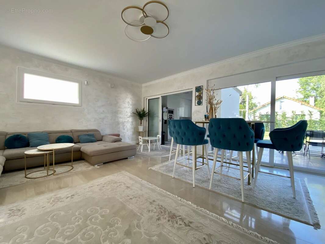 Maison à LE PLESSIS-TREVISE