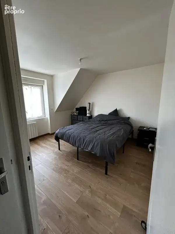 Maison avec 3 appartements et hangar - Proche du bourg - photo 5