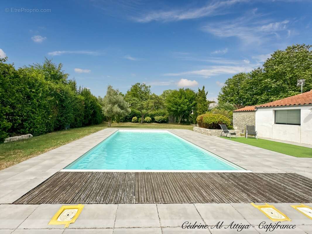 Propriété à vendre 318m2 habitables, 11 pièces, 7 chambres, parcelle de 1700m2 environ, jardin, garage, piscine, dépendances - photo 40