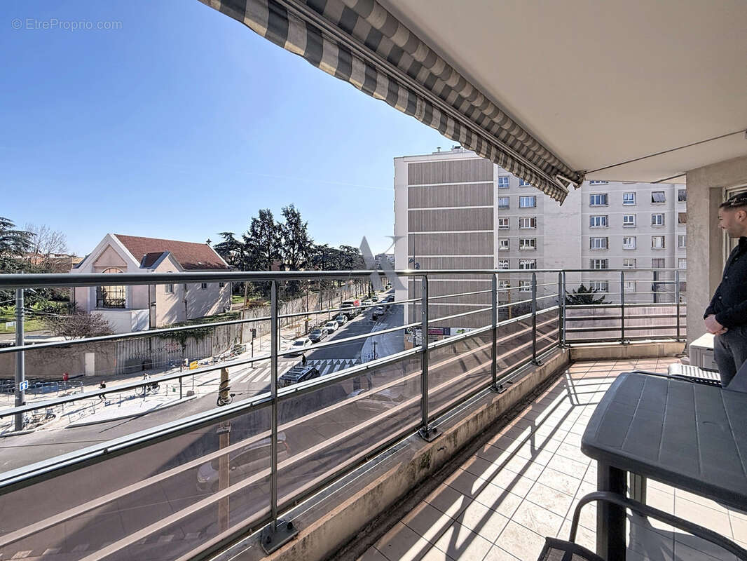 Appartement à VILLEURBANNE