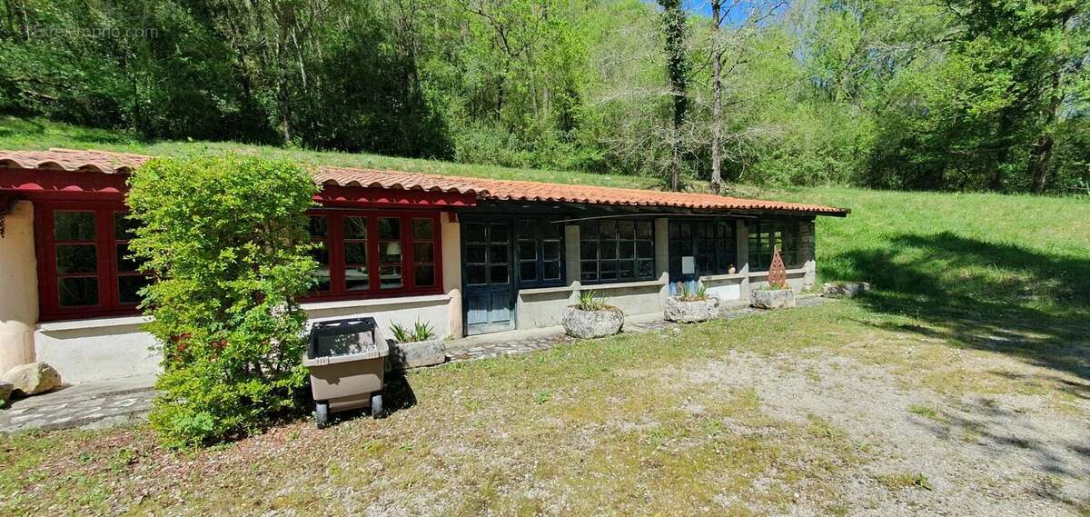 Maison à SAINT-ANTONIN-NOBLE-VAL