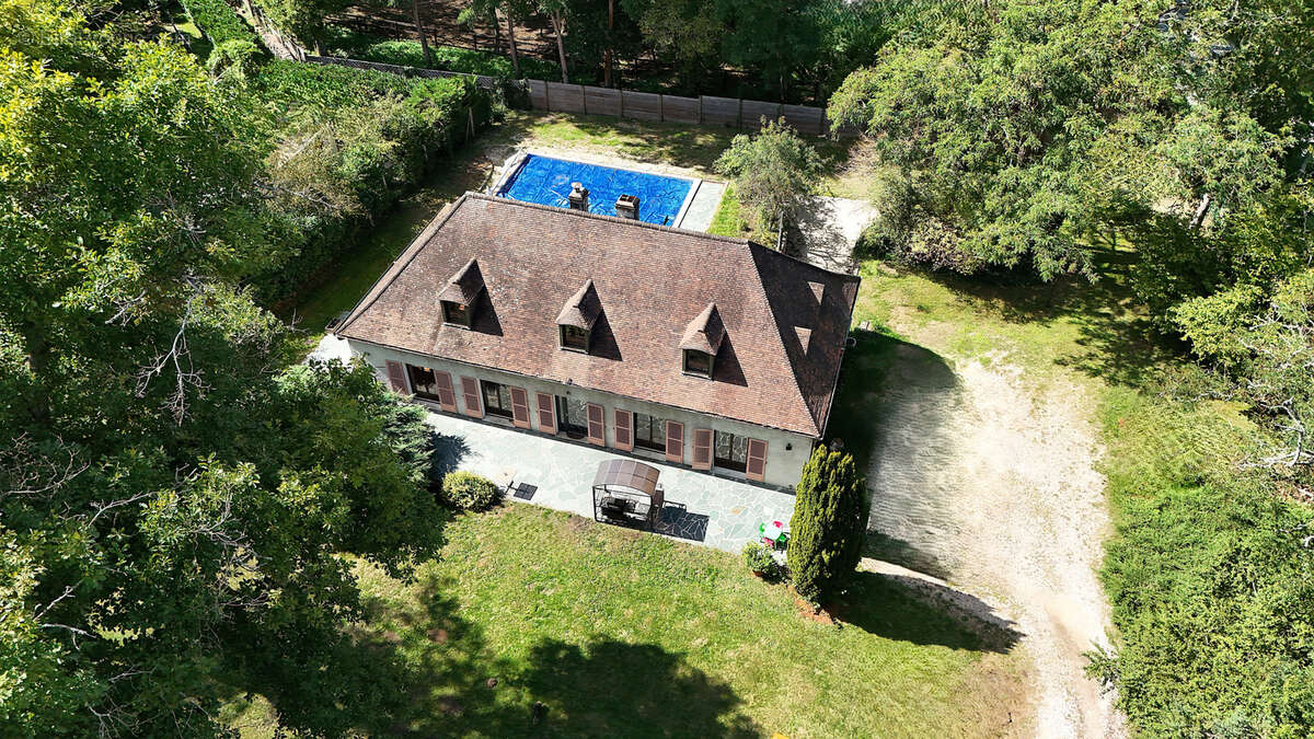 Maison à NOISY-SUR-ECOLE