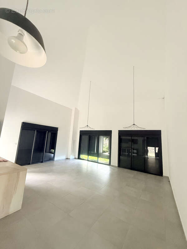 Maison à SAINT-DENIS