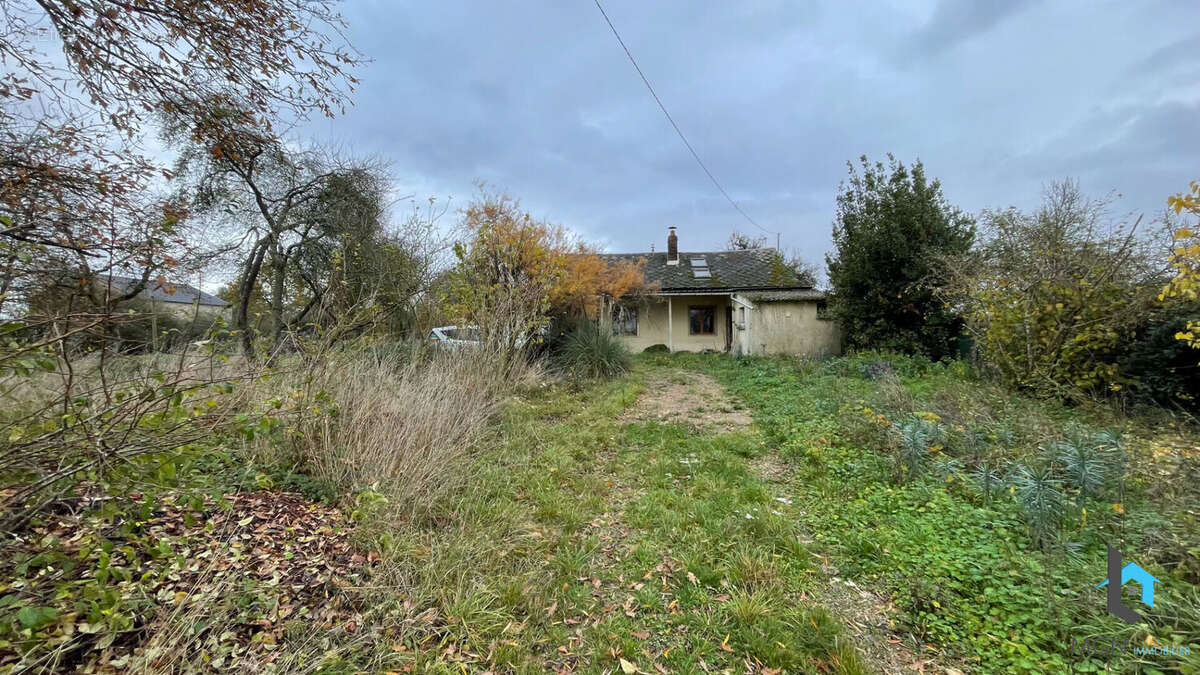 Maison à CHATILLON-EN-DUNOIS