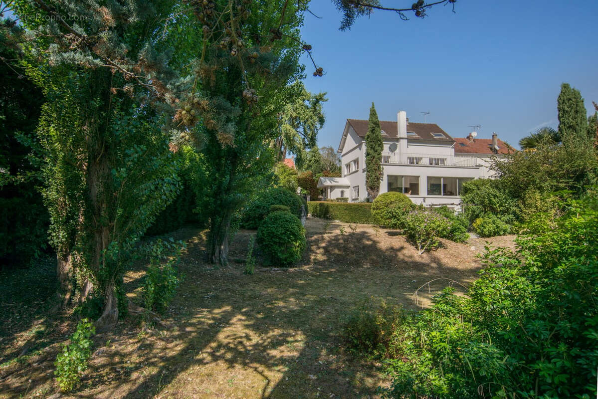 Maison à MONTLIGNON