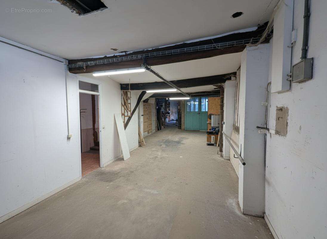 Maison  de ville 4 pièces 85 m2 3 chambres (Fort potentiel) - photo 14