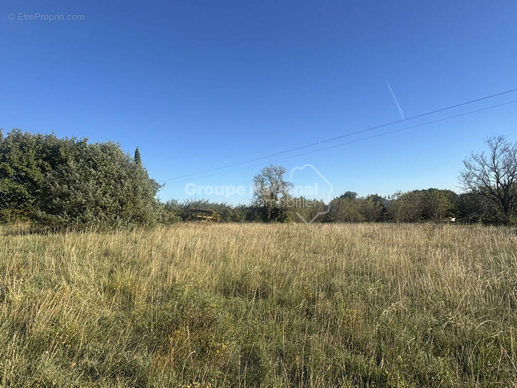 Terrain à SAINT-MARTIN-D&#039;ARDECHE