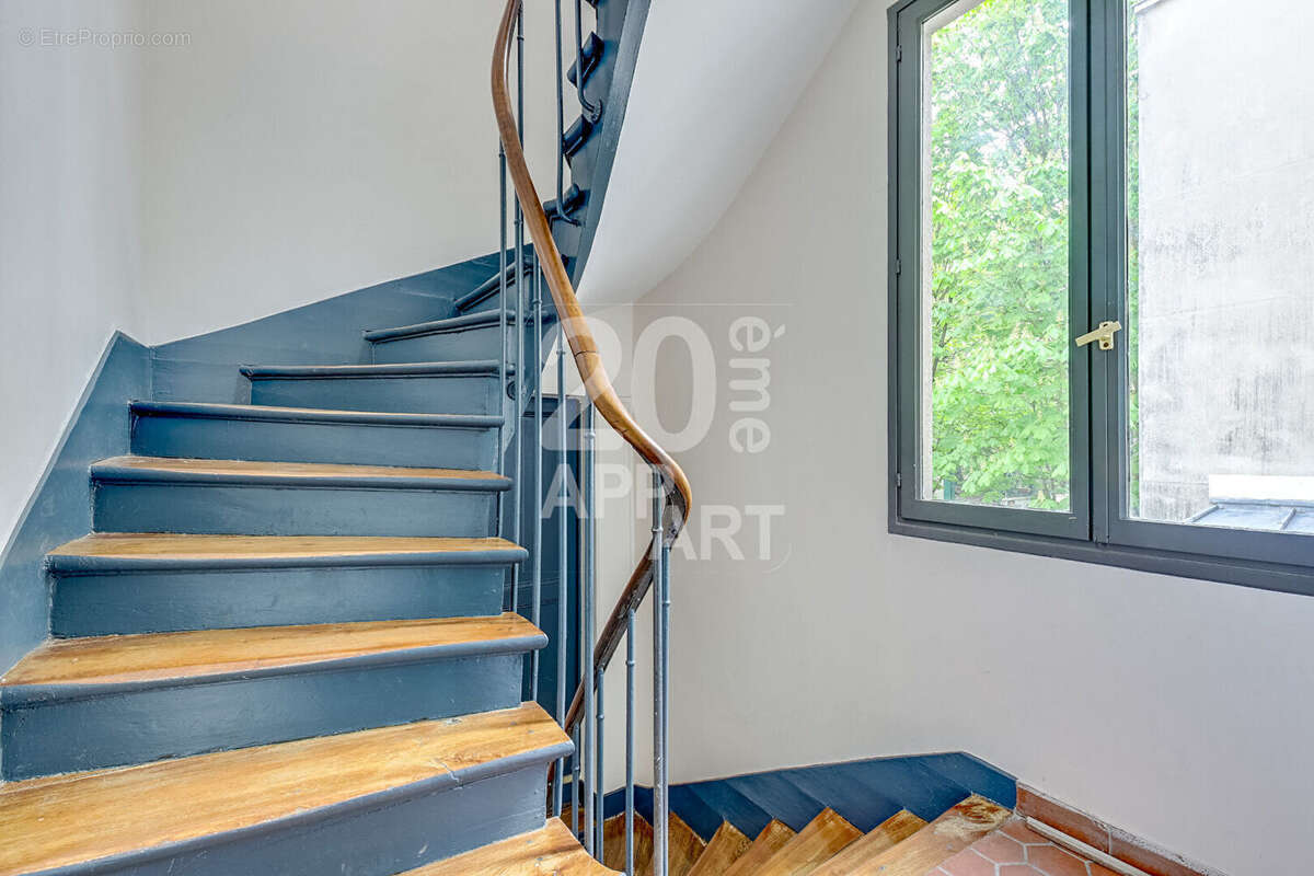 Appartement à PARIS-20E