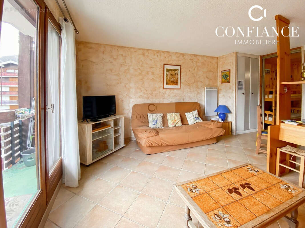 Appartement à SAINT-ETIENNE-DE-TINEE